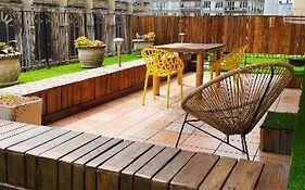 La Terrasse De Notre Dame